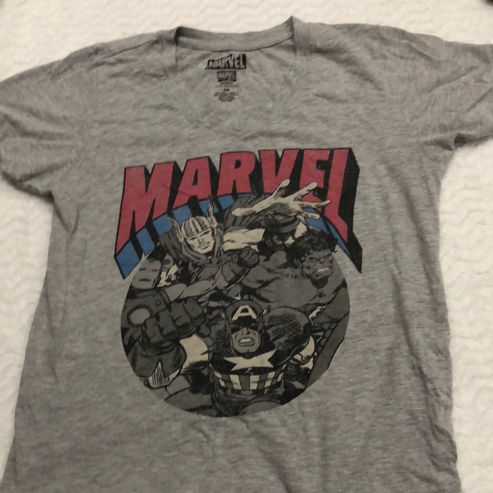 Cute Marvel Shirt!!